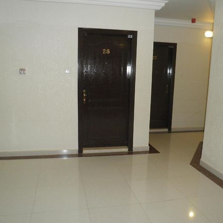 Marina Royal Hotel Suites Кувейт Екстериор снимка