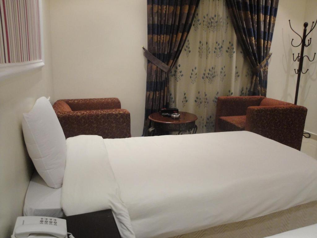 Marina Royal Hotel Suites Кувейт Екстериор снимка